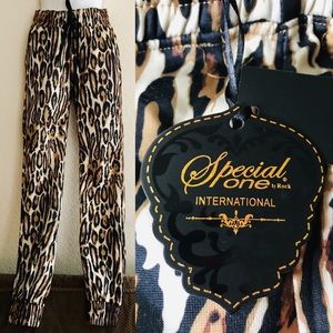 NWT Leopard Print JOGGER Athleisure PANTS XL As-Is